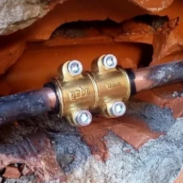 reparacion fuga agua en torrevieja